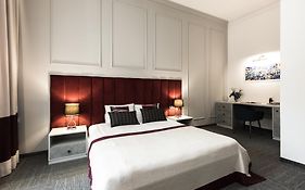 Deribas Готель