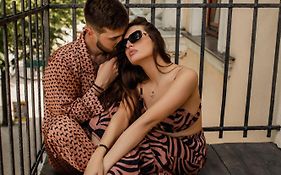 Deribas Готель